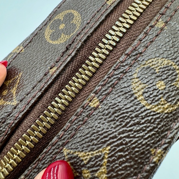 Louis Vuitton Vintage Monogram Spontini - Picture 8 of 16